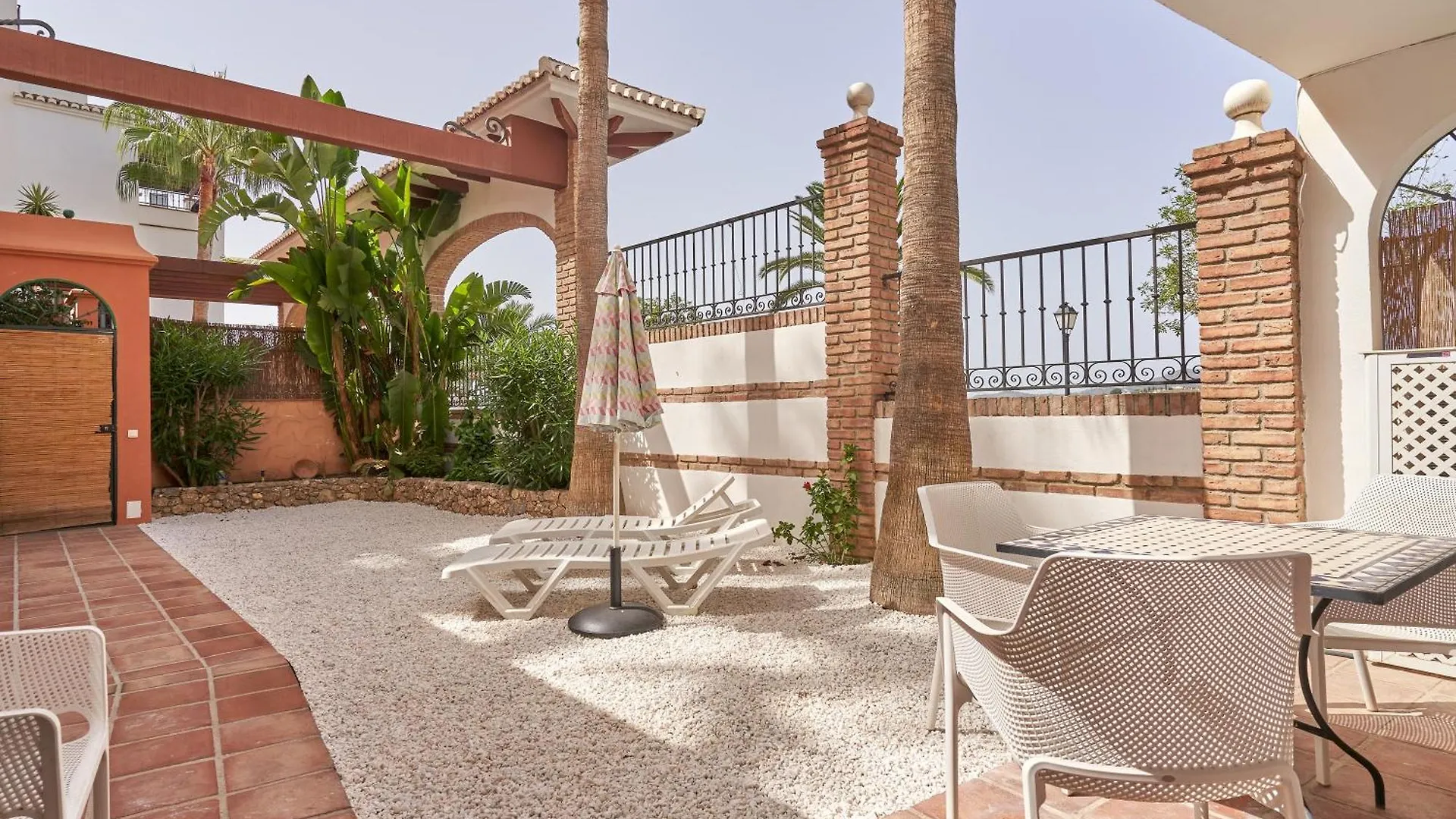 Garden Apartment In Frigiliana