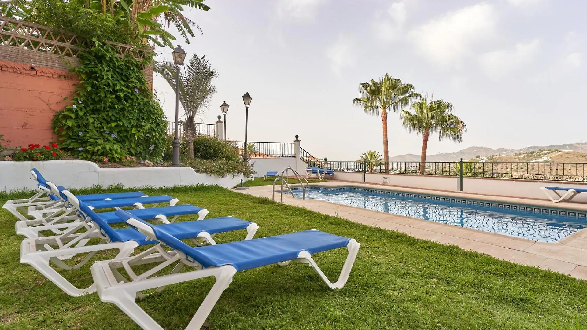 Garden Apartment In Frigiliana Spain